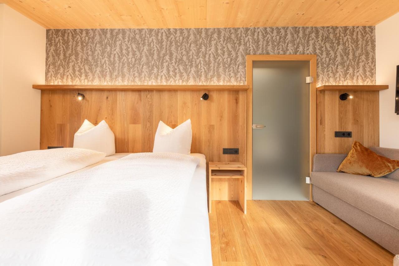 Pension Gulla - Ferienhaus Appartements B&B 施图拜河谷新施蒂夫特 外观 照片