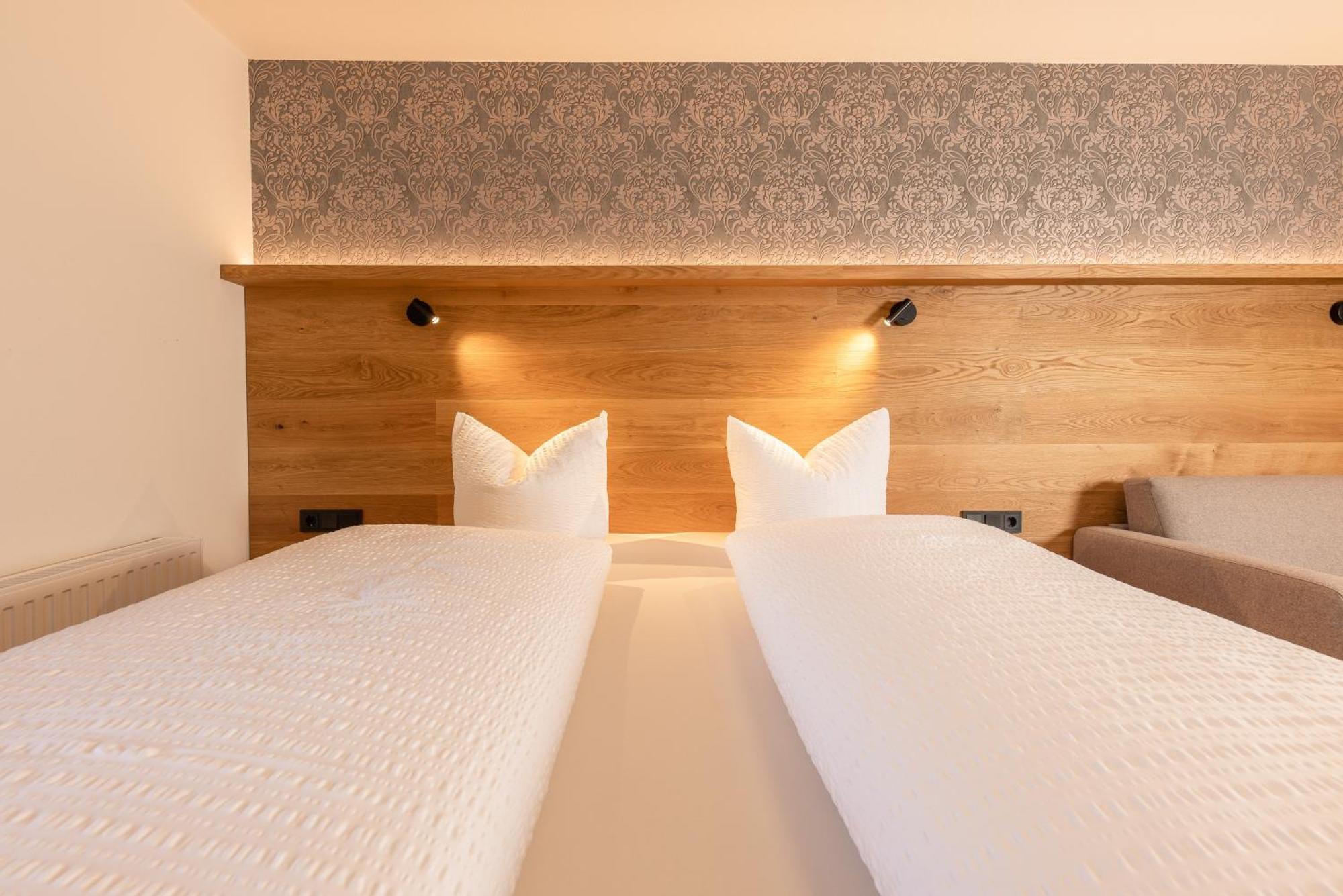 Pension Gulla - Ferienhaus Appartements B&B 施图拜河谷新施蒂夫特 外观 照片